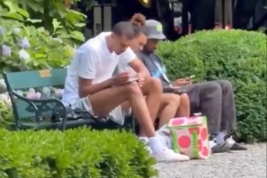 葡蔔牙vs乌兹别克斯坦直播_葡蔔牙vs乌兹别克斯坦比分预测_葡蔔牙vs乌兹别克斯坦高清回放22