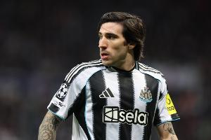 罗马诺：热刺加入托纳利争夺，已准备好和曼城阿森纳打响转会战