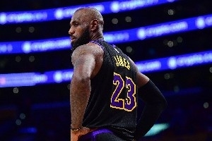 沙特阿拉伯vs乌拉圭在线观看_沙特阿拉伯vs乌拉圭免费直播_沙特阿拉伯vs乌拉圭比分预测20