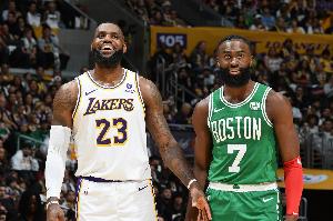 文胖：骑士可以通过交易得到布朗 以此来吸引詹姆斯加入