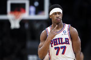 降维打击！埃奇库姆26+9+5断 巴哈马大胜牙买加 凯·琼斯7中6